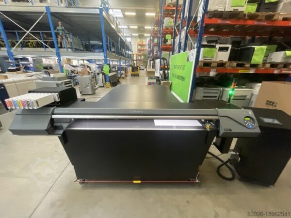 Roland VersaOBJECT CO-640i-F3 UV-Flachbettdrucker neuwertig 217m²