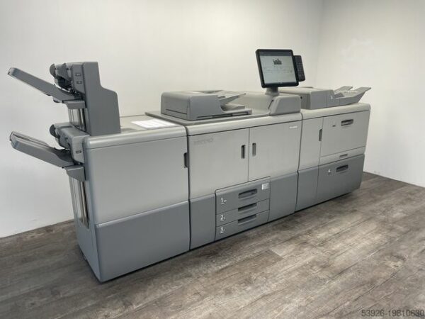 Ricoh Pro 8300s incl. Finisher, Paperdeck only 802.000 Clicks – Bild 2